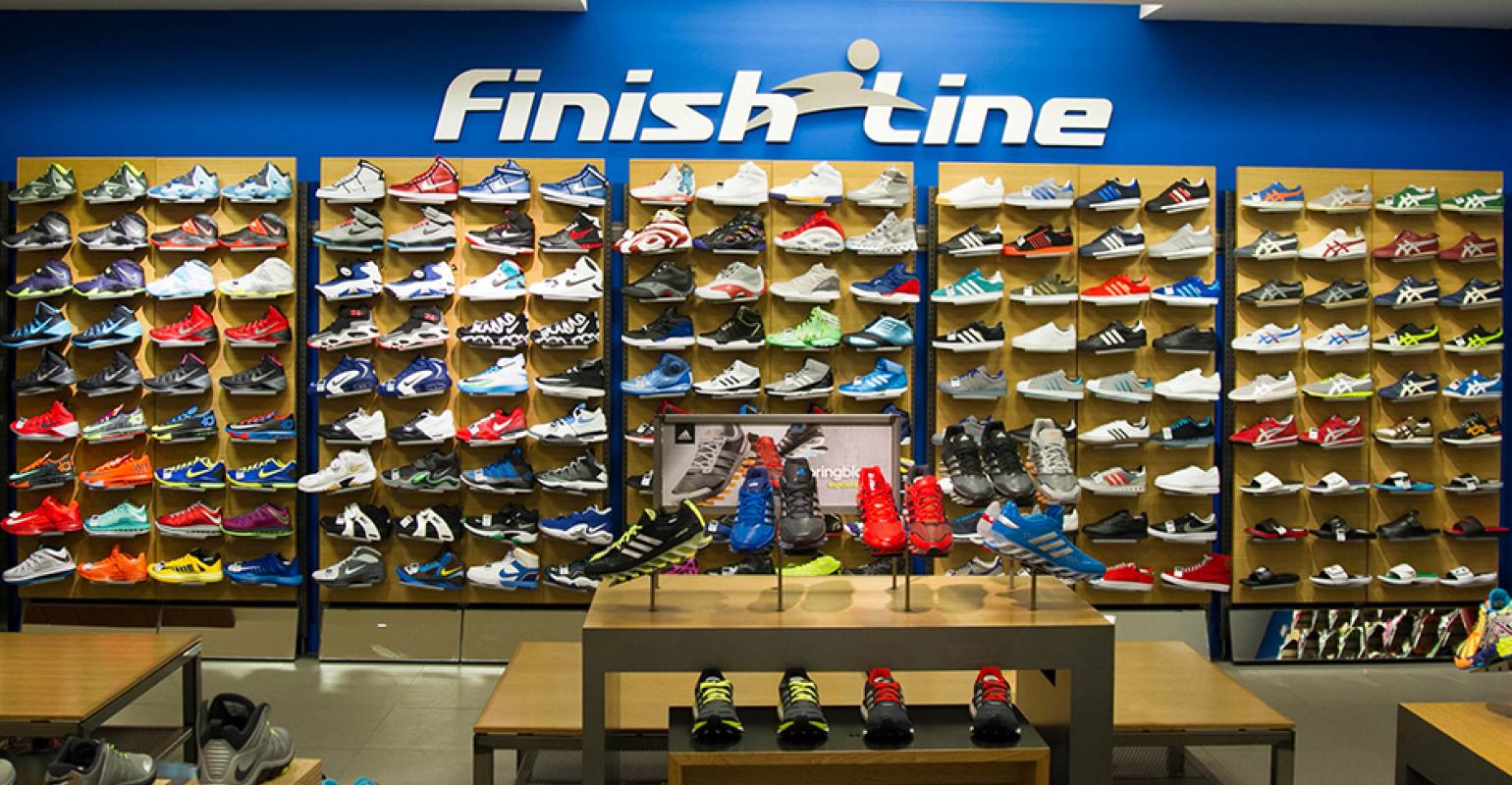 Closing on sale shoe stores